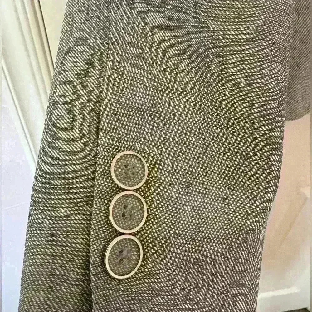 EUC Kasper women’s tailored suit jacket, clear buttons, perfect condition! - Picture 3 of 7